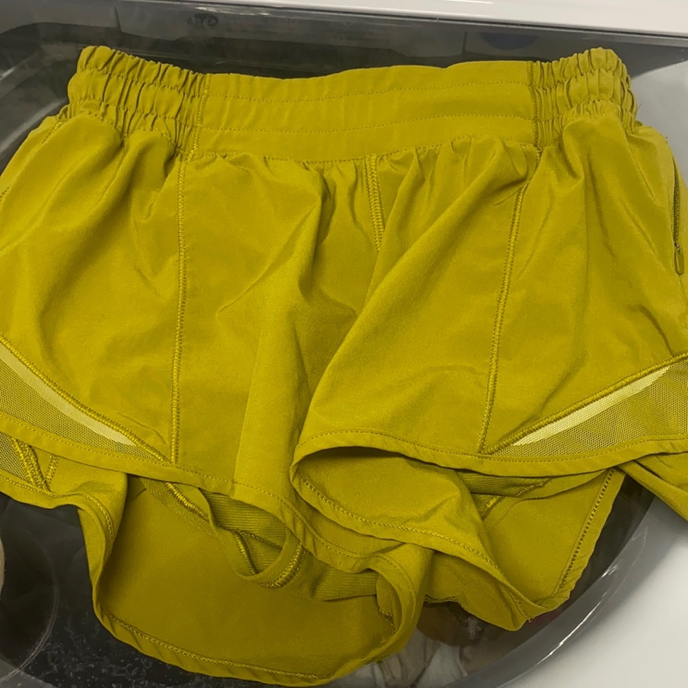 Hotty hot shorts lululemon’s